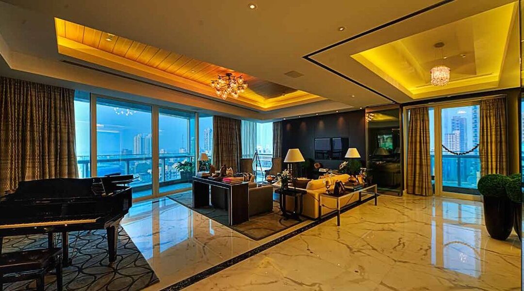 Luxury Homes – Staging A Comeback